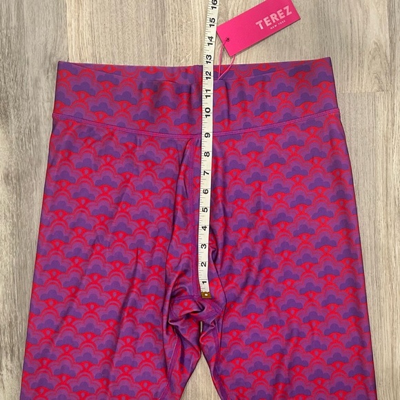 NWT Terez Athletic TLC Leggings Pants Activewear Red Purple Pattern Size 1X - Picture 4 of 7